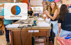 סדנת נגרות משפחתית